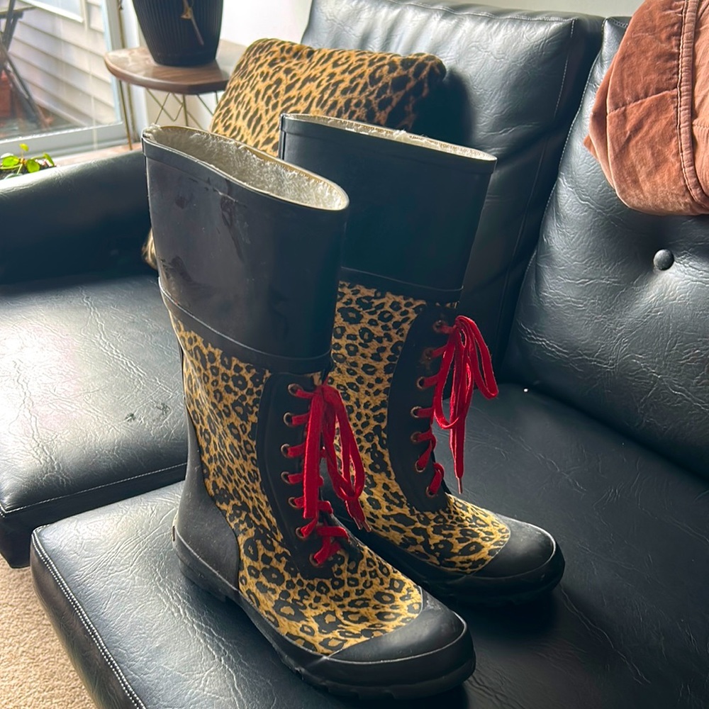 Lola Ramona leopard lace up rain boots